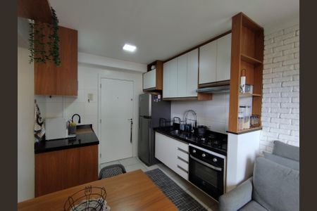 Apartamento para alugar com 32m², 2 quartos e sem vaga Apartamento para alugar com 32m², 2 quartos e sem vagaCozinha - Armários