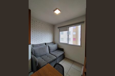 Apartamento para alugar com 32m², 2 quartos e sem vaga Apartamento para alugar com 32m², 2 quartos e sem vagaSala