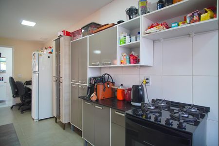 Apartamento à venda com 138m², 2 quartos e 1 vaga Apartamento à venda com 138m², 2 quartos e 1 vagaCozinha