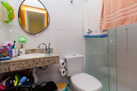 Casa de condomínio para alugar com 110m², 3 quartos e 1 vaga Casa de condomínio para alugar com 110m², 3 quartos e 1 vagaBanheiro 2