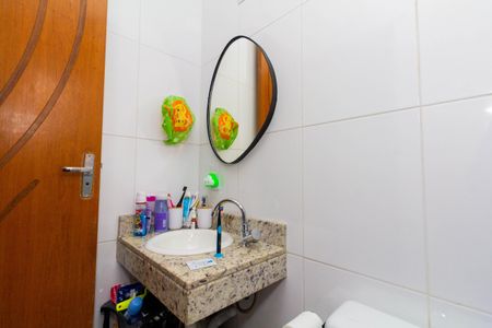 Casa de condomínio para alugar com 110m², 3 quartos e 1 vaga Casa de condomínio para alugar com 110m², 3 quartos e 1 vagaBanheiro 2