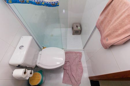 Casa de condomínio para alugar com 110m², 3 quartos e 1 vaga Casa de condomínio para alugar com 110m², 3 quartos e 1 vagaBanheiro 2