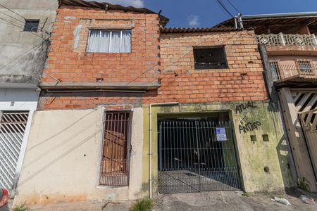 Casa para alugar com 30m², 1 quarto e 3 vagasFachada