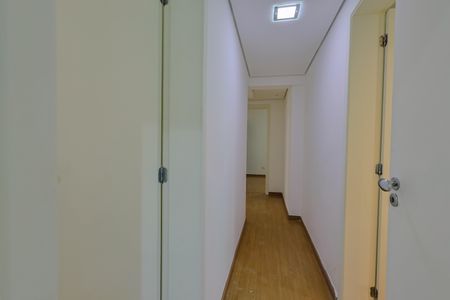 Apartamento à venda com 145m², 4 quartos e 2 vagasCorredor