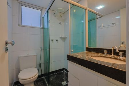 Apartamento à venda com 145m², 4 quartos e 2 vagasBanheiro