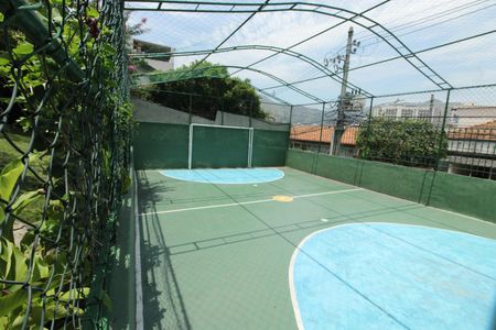 Apartamento à venda com 39m², 2 quartos e sem vagaÁrea comum