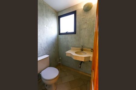 Apartamento para alugar com 170m², 3 quartos e 3 vagasLavabo