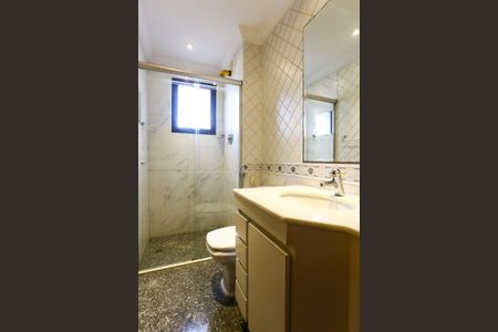 Apartamento para alugar com 170m², 3 quartos e 3 vagasBanheiro da Suíte 1