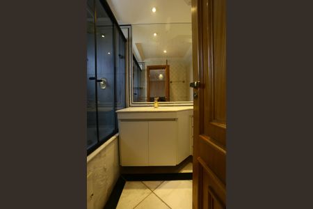 Apartamento para alugar com 170m², 3 quartos e 3 vagasBanheiro da Suíte 3