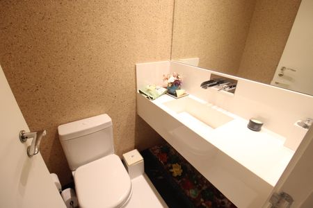 Apartamento à venda com 235m², 2 quartos e 4 vagasLavabo