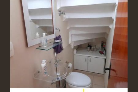 Casa à venda com 100m², 2 quartos e 2 vagas Casa à venda com 100m², 2 quartos e 2 vagasFoto 15