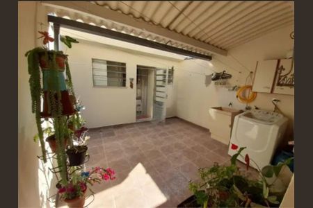 Casa à venda com 100m², 2 quartos e 2 vagas Casa à venda com 100m², 2 quartos e 2 vagasFoto 22