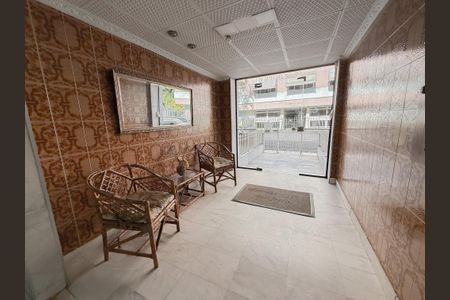 Apartamento à venda com 56m², 3 quartos e 1 vaga Apartamento à venda com 56m², 3 quartos e 1 vagaHall de entrada