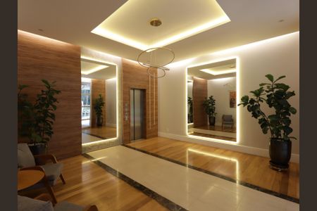 Apartamento à venda com 138m², 3 quartos e 2 vagasHall social