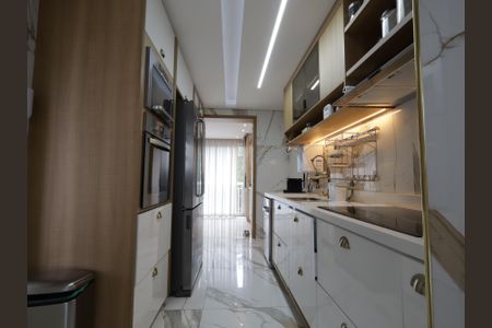 Apartamento à venda com 138m², 3 quartos e 2 vagasCozinha