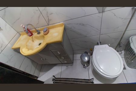 Casa à venda com 418m², 3 quartos e 4 vagasBanheiro 