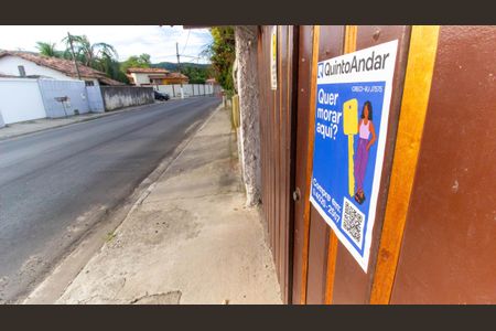 Casa à venda com 418m², 3 quartos e 4 vagasFachada e Placa