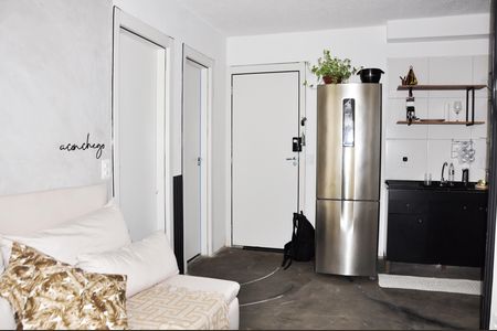 Apartamento para alugar com 39m², 2 quartos e sem vaga Apartamento para alugar com 39m², 2 quartos e sem vagaDetalhe - Sala