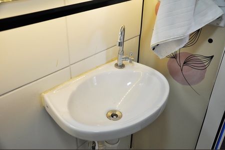Apartamento para alugar com 39m², 2 quartos e sem vaga Apartamento para alugar com 39m², 2 quartos e sem vagaDetalhe - Banheiro Quarto 01