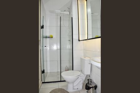 Apartamento para alugar com 39m², 2 quartos e sem vaga Apartamento para alugar com 39m², 2 quartos e sem vagaDetalhe - Banheiro Quarto 01