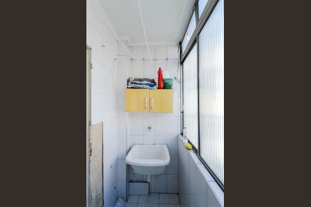 Apartamento para alugar com 73m², 2 quartos e 1 vagaÁrea de Serviço