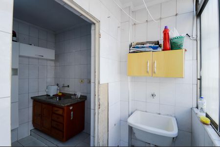 Apartamento para alugar com 73m², 2 quartos e 1 vagaÁrea de Serviço