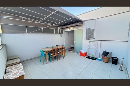 Apartamento à venda com 99m², 2 quartos e 1 vagaCobertura