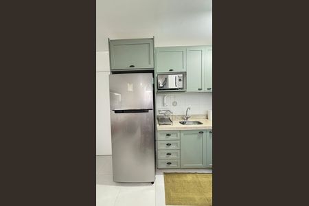 Apartamento à venda com 99m², 2 quartos e 1 vagaCozinha