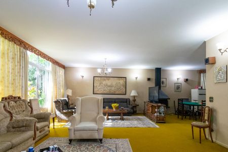 Casa à venda com 500m², 3 quartos e 2 vagasSala