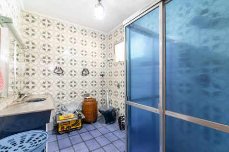 Casa à venda com 500m², 3 quartos e 2 vagasBanheiro da Suíte 2