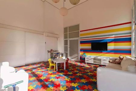 Apartamento à venda com 200m², 4 quartos e 3 vagasÁrea comum - Brinquedoteca