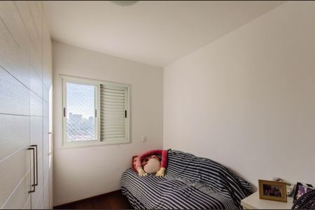 Apartamento à venda com 200m², 4 quartos e 3 vagasQuarto 2