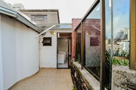 Apartamento à venda com 207m², 2 quartos e 2 vagasTerraço