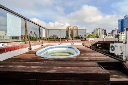 Apartamento à venda com 207m², 2 quartos e 2 vagasPiscina