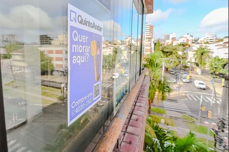 Apartamento à venda com 207m², 2 quartos e 2 vagasPlaquinha