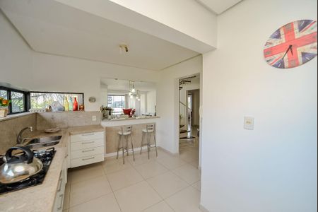 Apartamento à venda com 207m², 2 quartos e 2 vagasCozinha