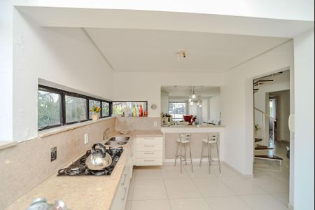 Apartamento à venda com 207m², 2 quartos e 2 vagasCozinha