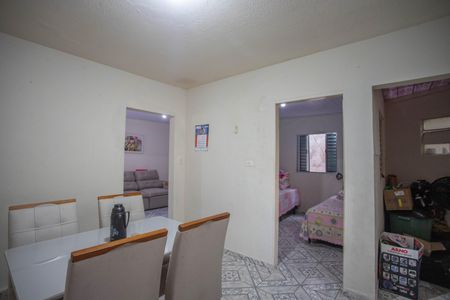 Casa à venda com 220m², 5 quartos e 3 vagas Casa à venda com 220m², 5 quartos e 3 vagasCasa 3 - copa