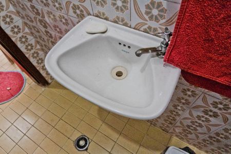 Casa à venda com 250m², 3 quartos e 1 vagaÁrea de Serviço