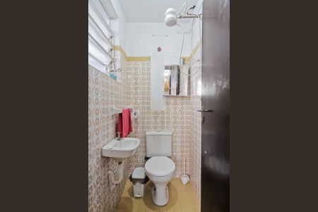 Casa à venda com 250m², 3 quartos e 1 vagaÁrea de Serviço