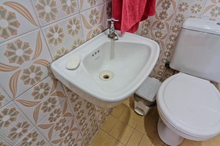 Casa à venda com 250m², 3 quartos e 1 vagaÁrea de Serviço