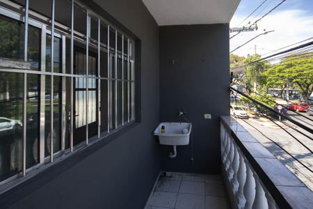 Casa para alugar com 120m², 1 quarto e 1 vagaÁrea de Serviço