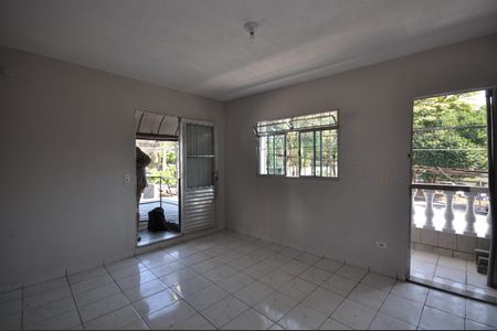 Casa para alugar com 120m², 1 quarto e 1 vagaSala