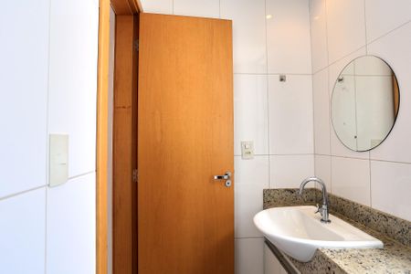 Apartamento para alugar com 80m², 3 quartos e 2 vagasBanheiro Suíte 