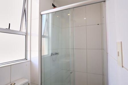 Apartamento para alugar com 80m², 3 quartos e 2 vagasBanheiro Suíte 