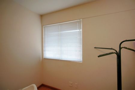 Apartamento à venda com 200m², 5 quartos e 4 vagasQuarto 1