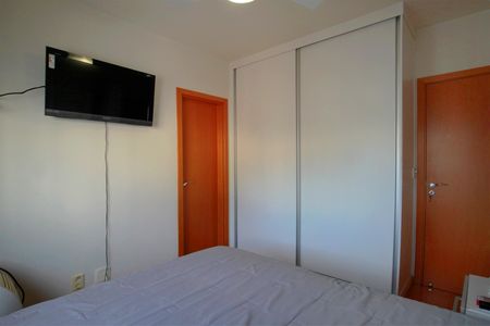 Apartamento à venda com 200m², 5 quartos e 4 vagasSuíte 2