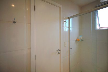 Apartamento à venda com 200m², 5 quartos e 4 vagasBanheiro da Suíte 2