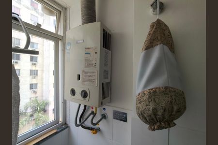 Apartamento à venda com 46m², 2 quartos e 1 vagaCozinha e Área de Serviço