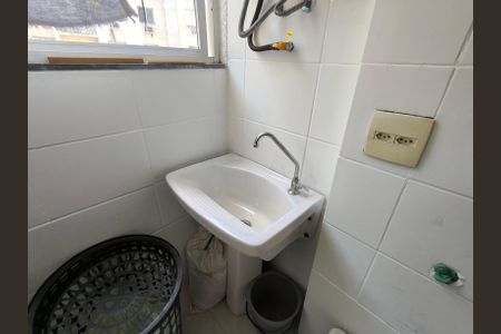 Apartamento à venda com 46m², 2 quartos e 1 vagaCozinha e Área de Serviço